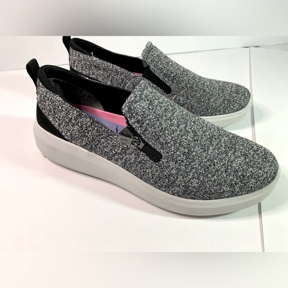 Rykä Slip On sneakers size 9
